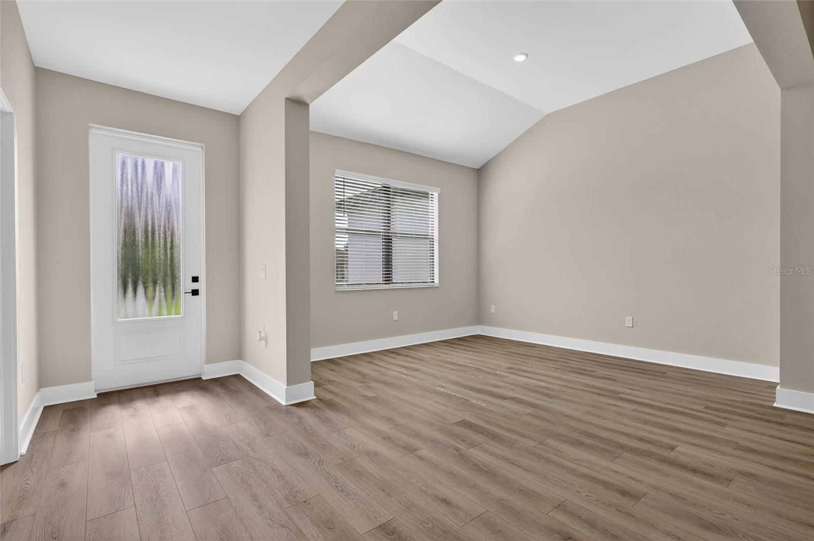 5479 BRUSSELS TER, PORT CHARLOTTE, FL, 33981