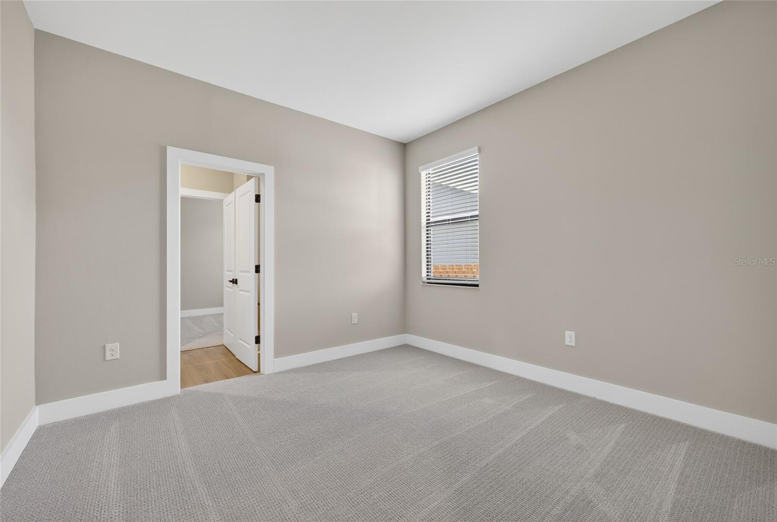 5479 BRUSSELS TER, PORT CHARLOTTE, FL, 33981