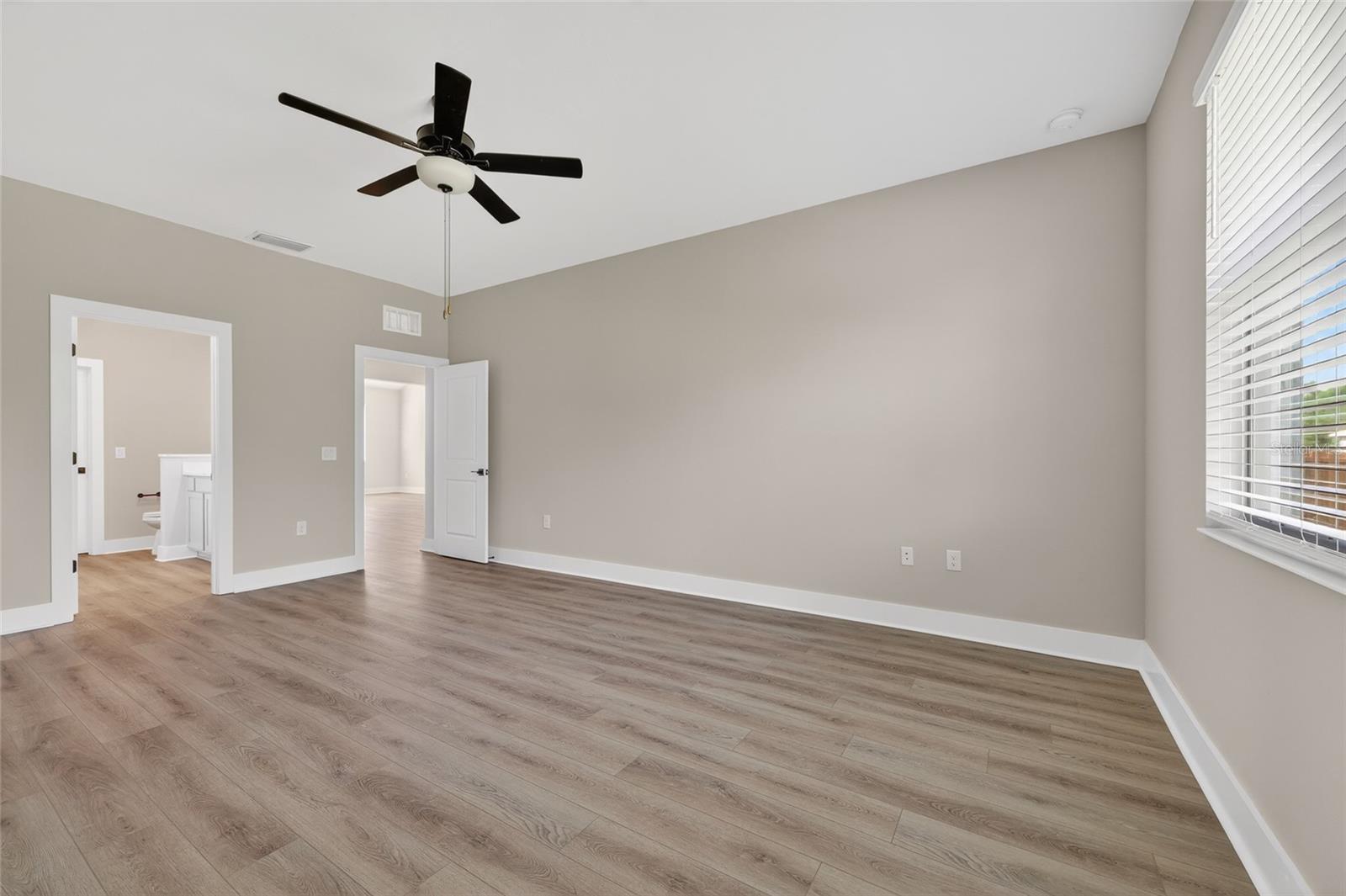 5479 BRUSSELS TER, PORT CHARLOTTE, FL, 33981
