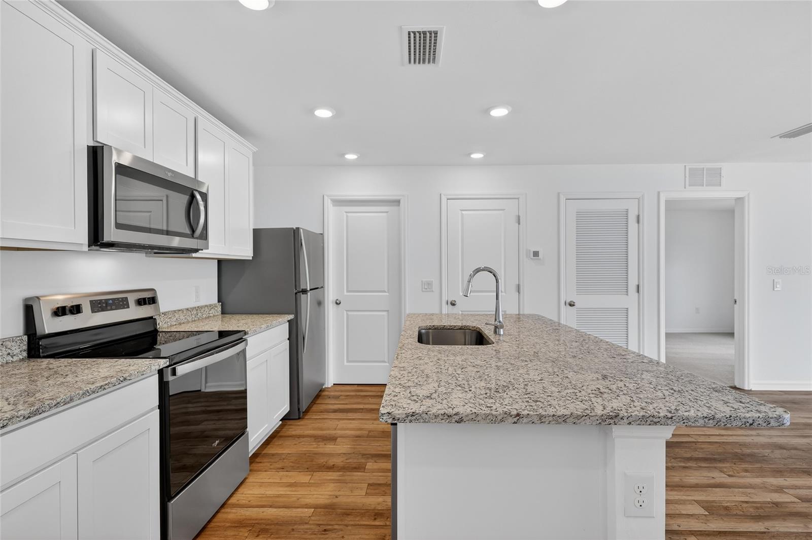 5384 GILLOT BLVD, PORT CHARLOTTE, FL, 33981