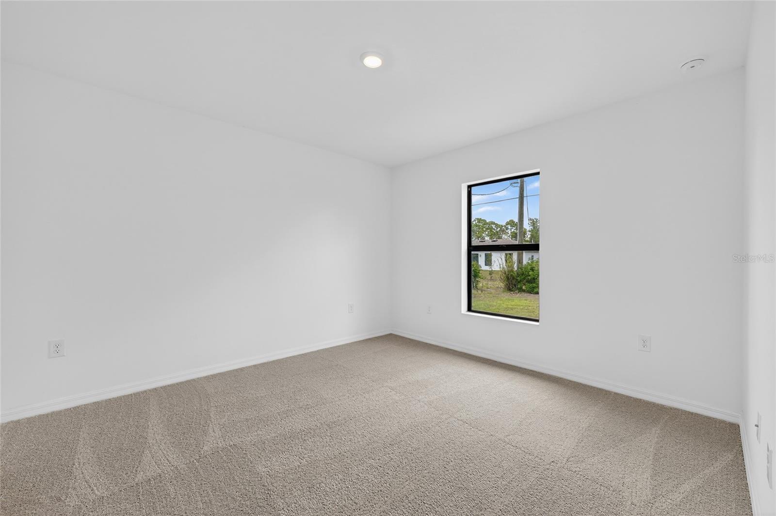 5384 GILLOT BLVD, PORT CHARLOTTE, FL, 33981