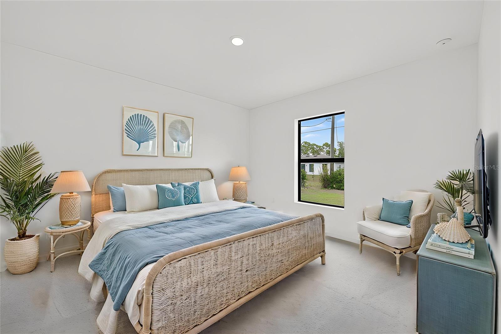 5384 GILLOT BLVD, PORT CHARLOTTE, FL, 33981