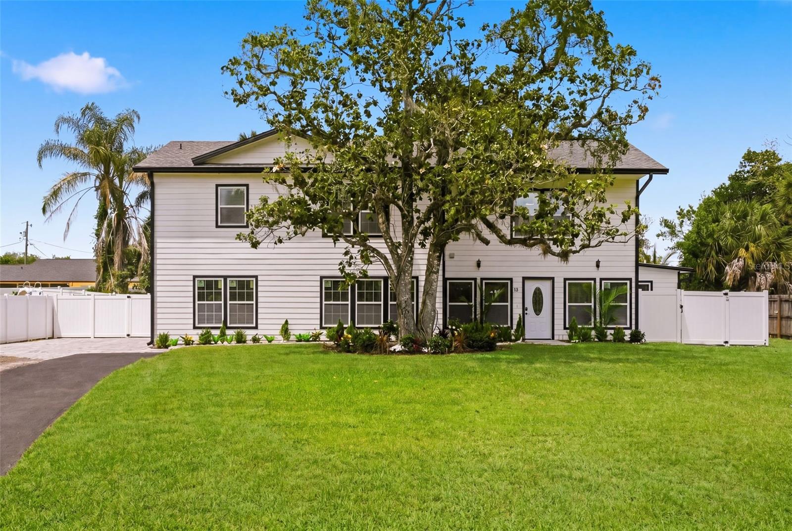 15 E LAUREL ST, APOPKA, FL, 32703