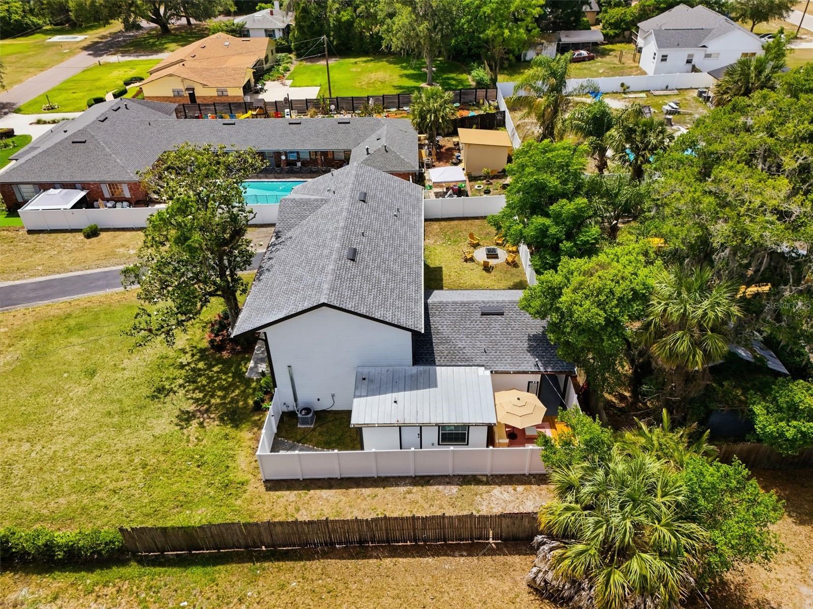 15 E LAUREL ST, APOPKA, FL, 32703