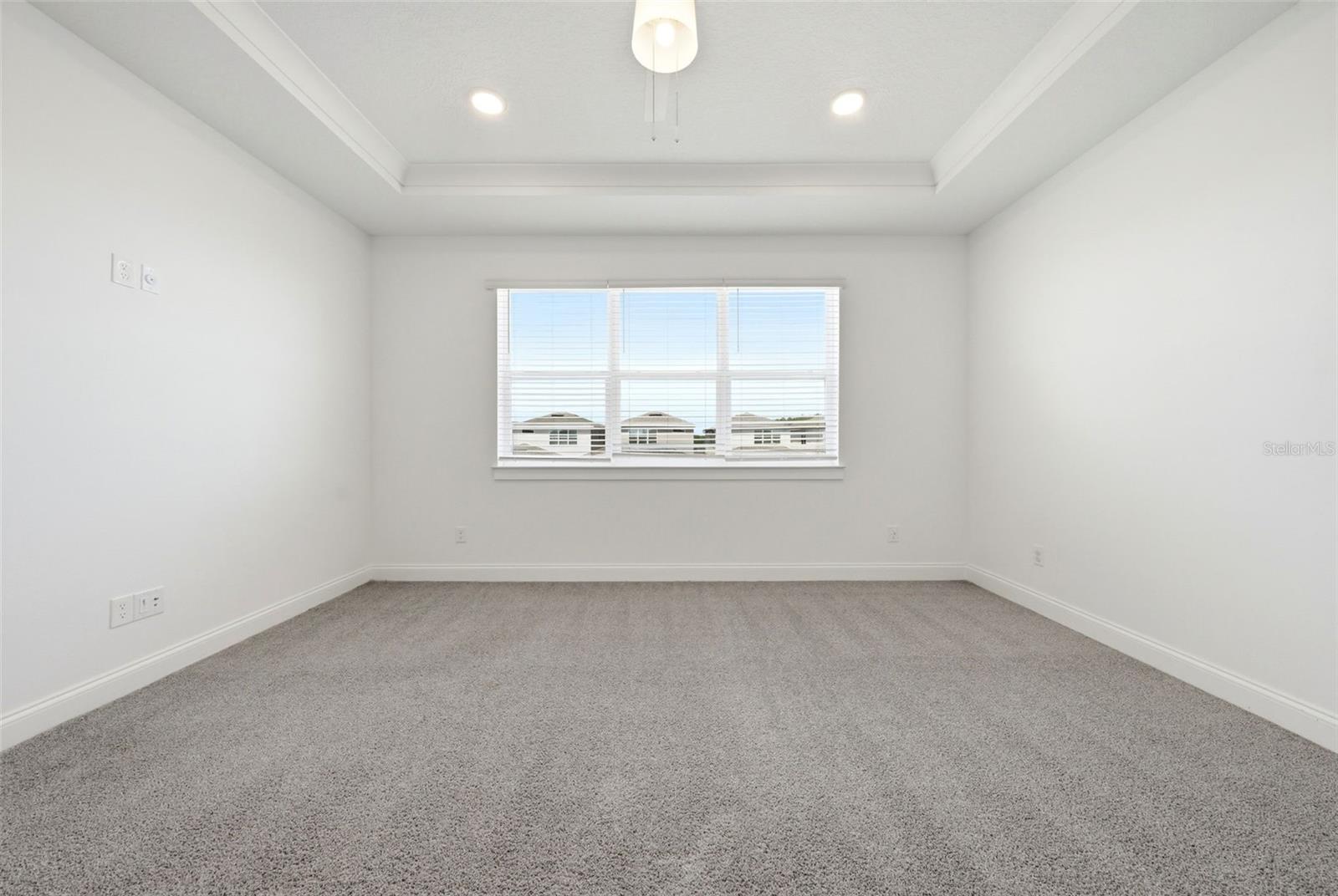 12626 CLEAR SAPPHIRE DR, WINTER GARDEN, FL, 34787