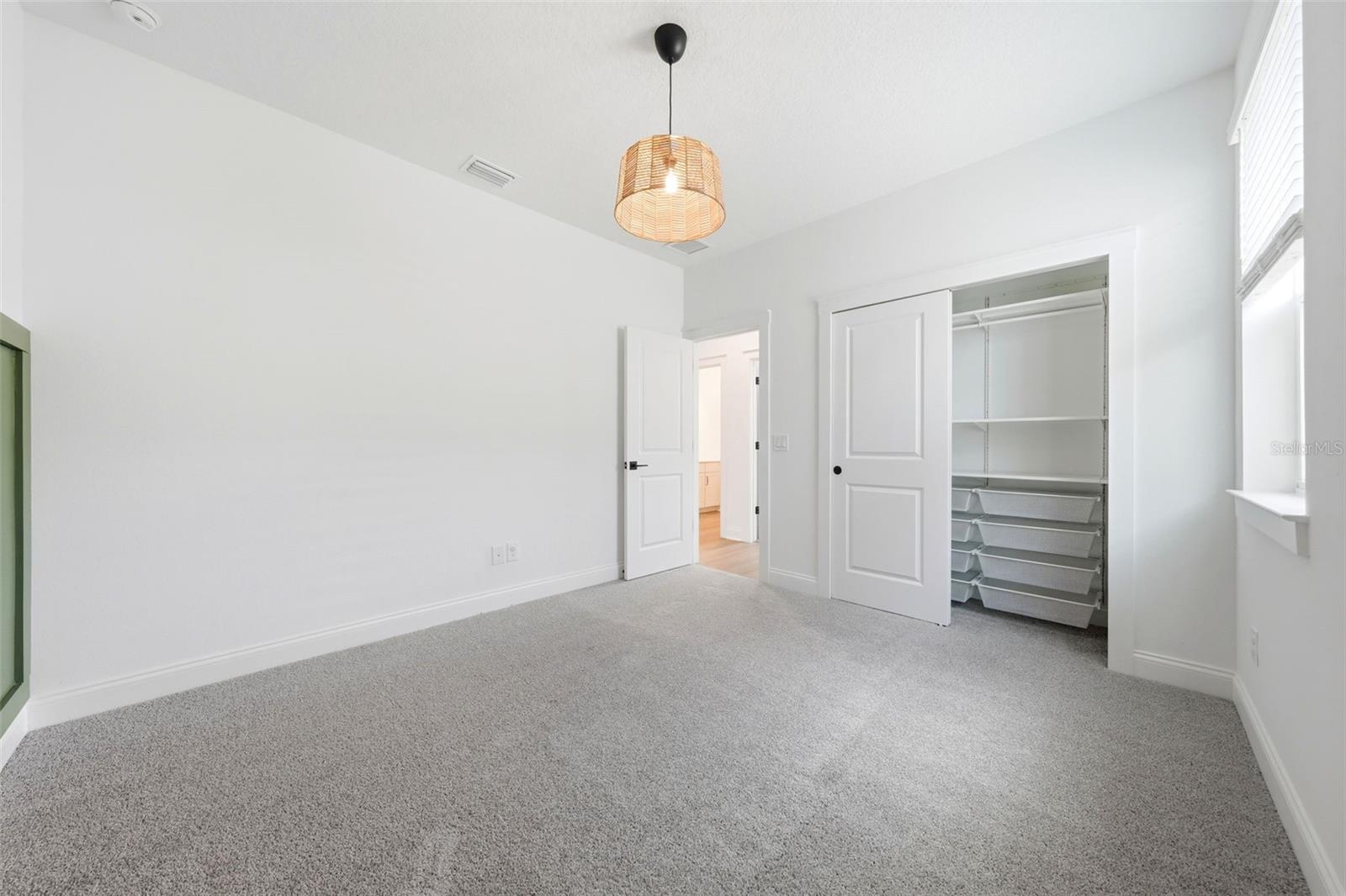 12626 CLEAR SAPPHIRE DR, WINTER GARDEN, FL, 34787