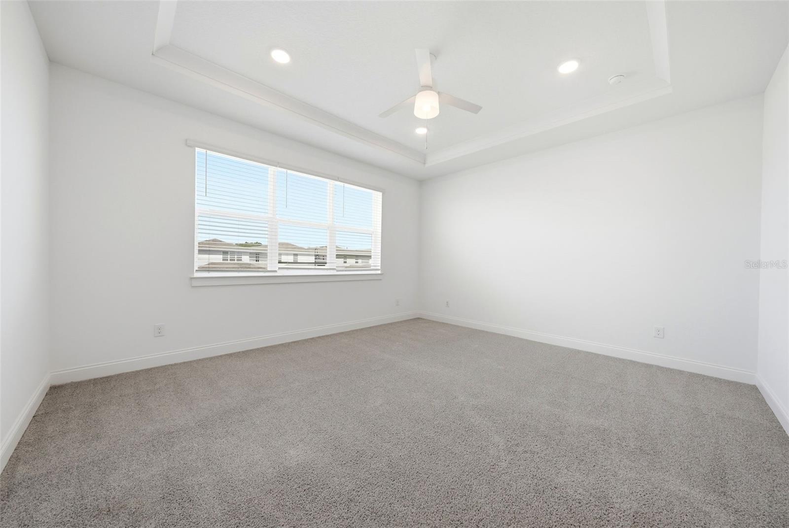 12626 CLEAR SAPPHIRE DR, WINTER GARDEN, FL, 34787