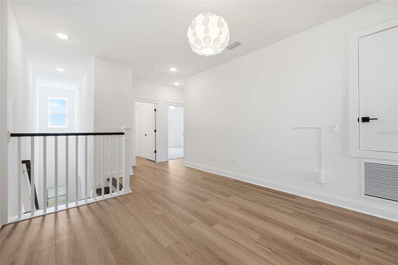12626 CLEAR SAPPHIRE DR, WINTER GARDEN, FL, 34787