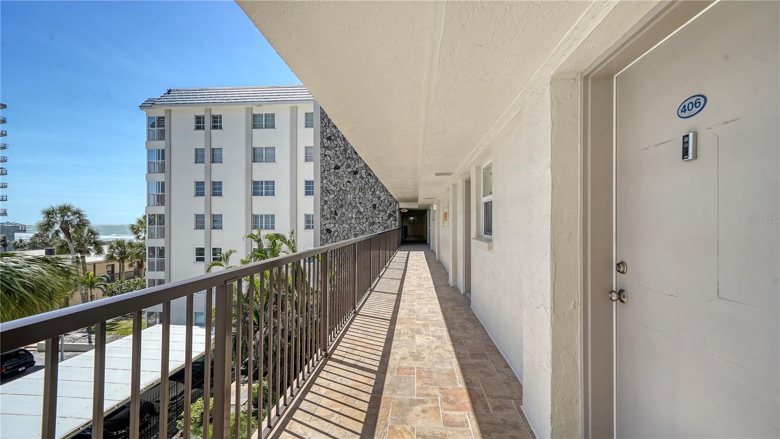 800 BENJAMIN FRANKLIN DR #406, SARASOTA, FL, 34236