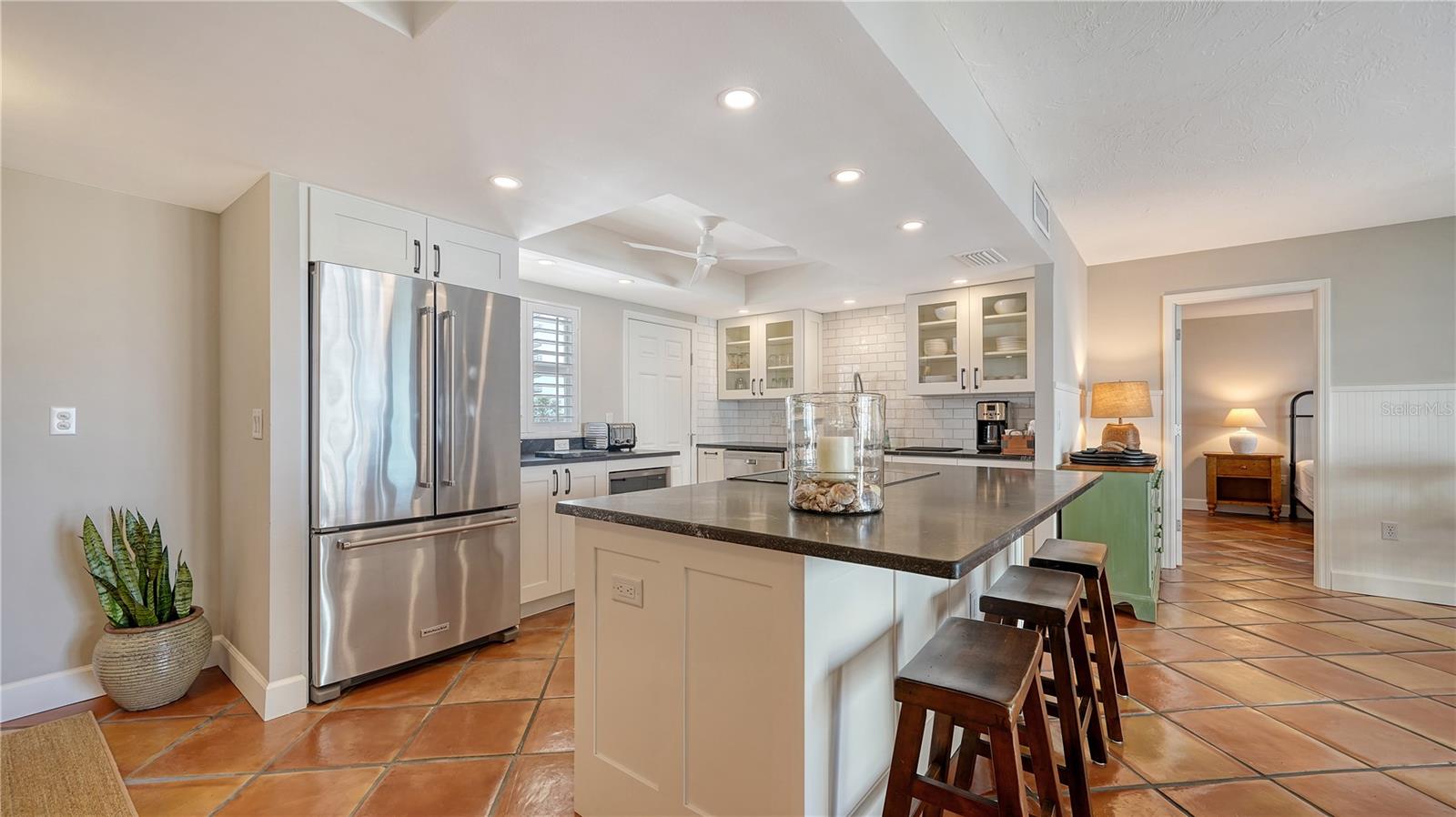 800 BENJAMIN FRANKLIN DR #406, SARASOTA, FL, 34236