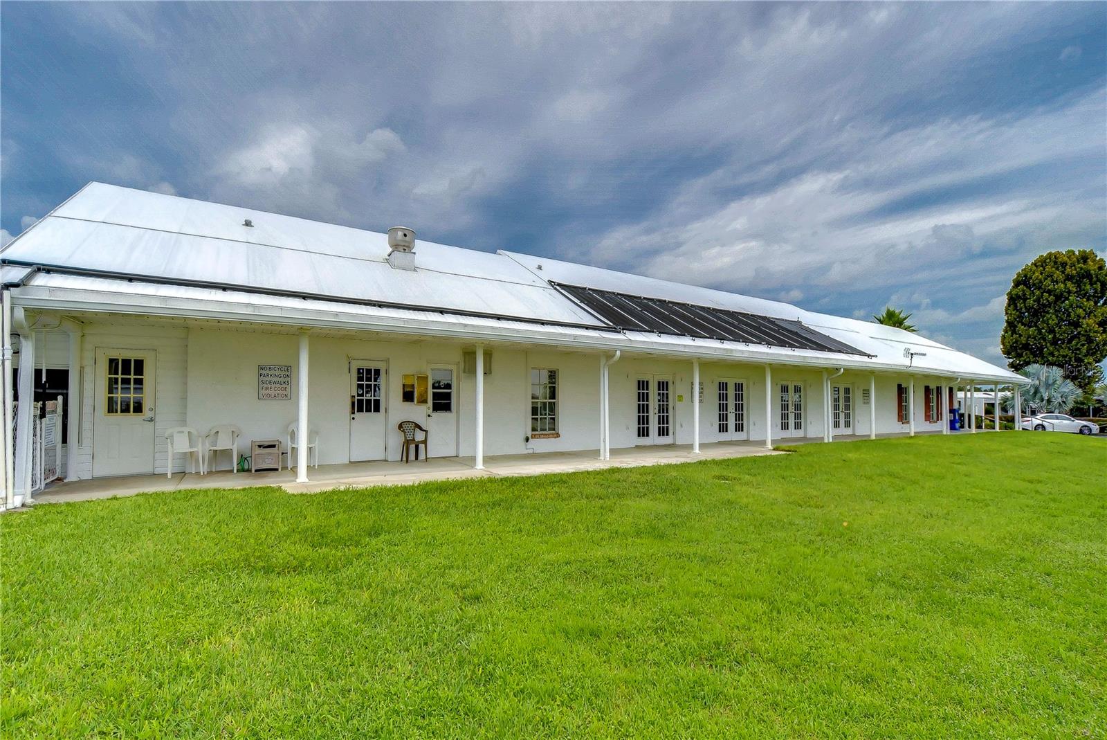 3843 DAMIAN DR, ZEPHYRHILLS, FL, 33541