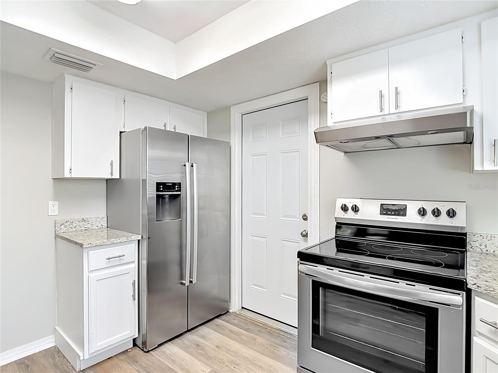 654 TIMBER POND DR, BRANDON, FL, 33510