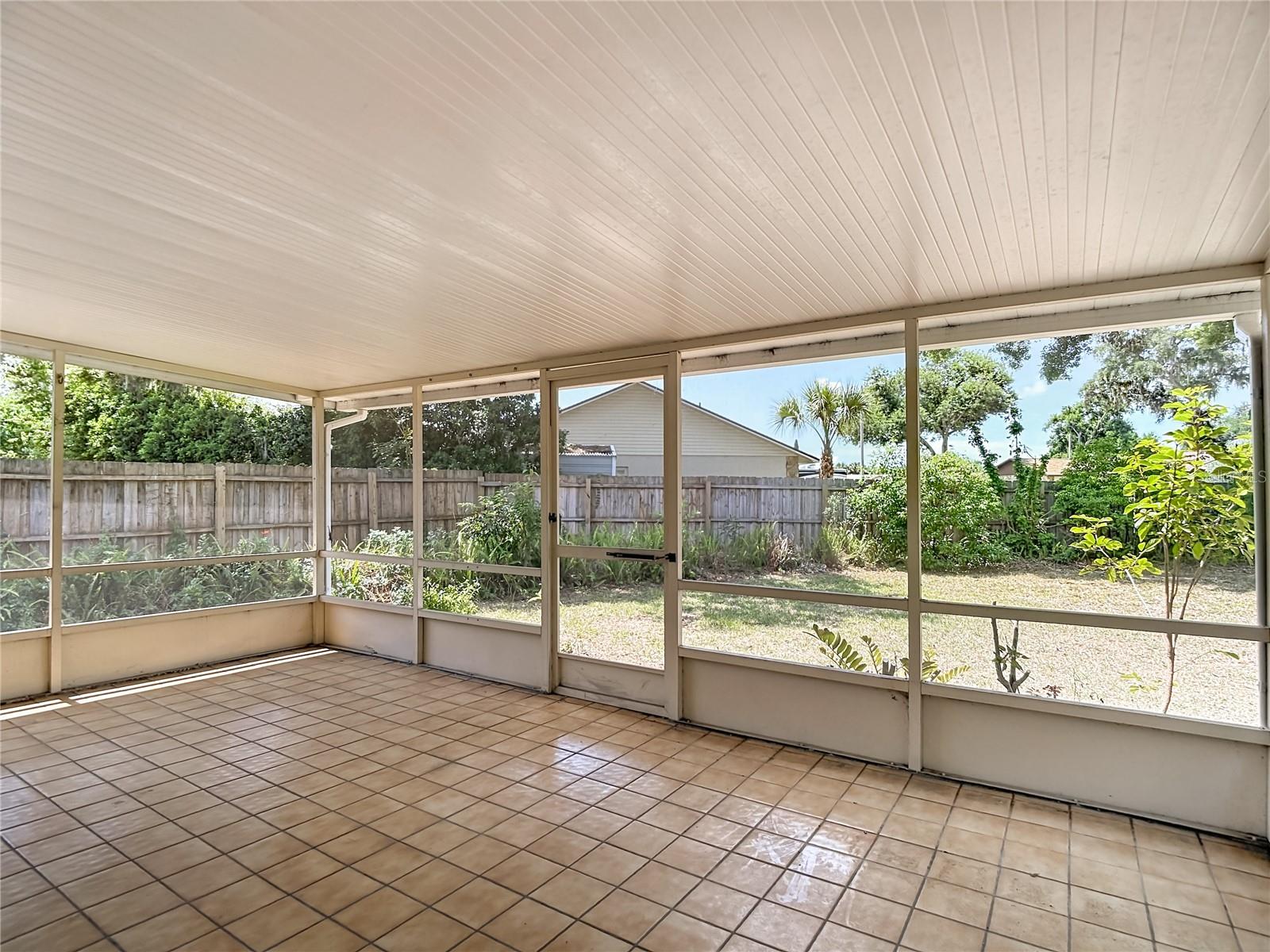 654 TIMBER POND DR, BRANDON, FL, 33510