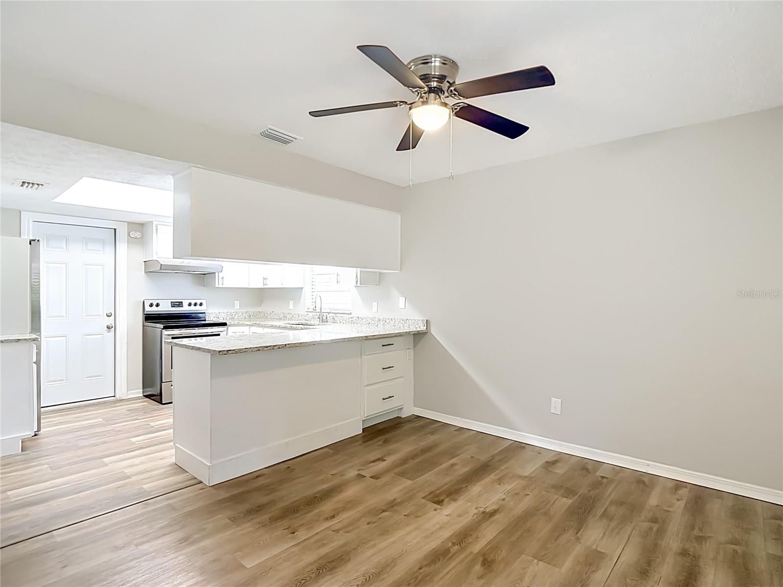 654 TIMBER POND DR, BRANDON, FL, 33510