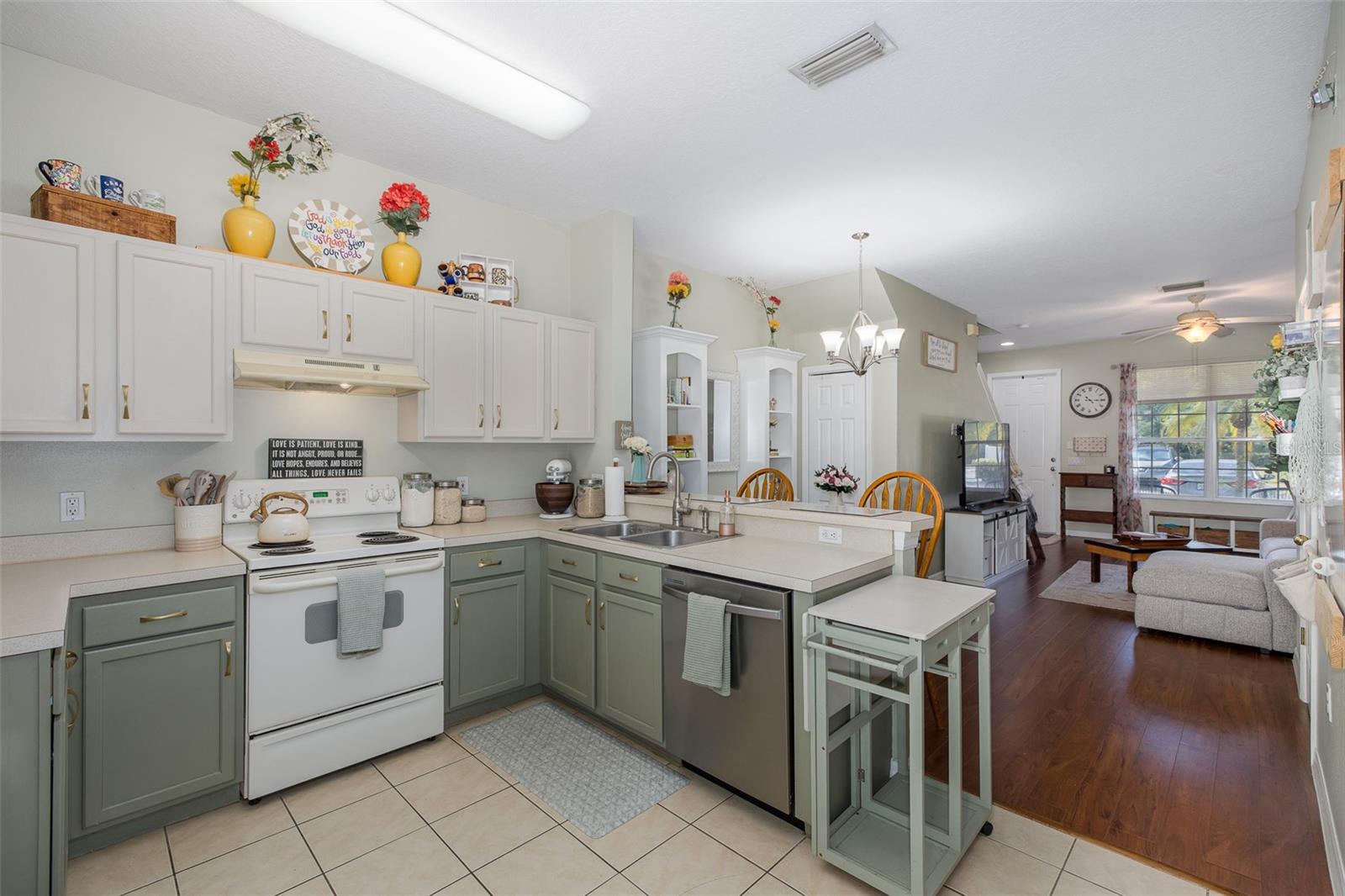 12739 SUNLAND CT, TAMPA, FL, 33625