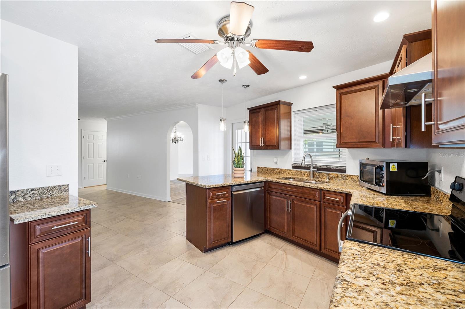 7415 LAKE FOREST CIR, PORT RICHEY, FL, 34668