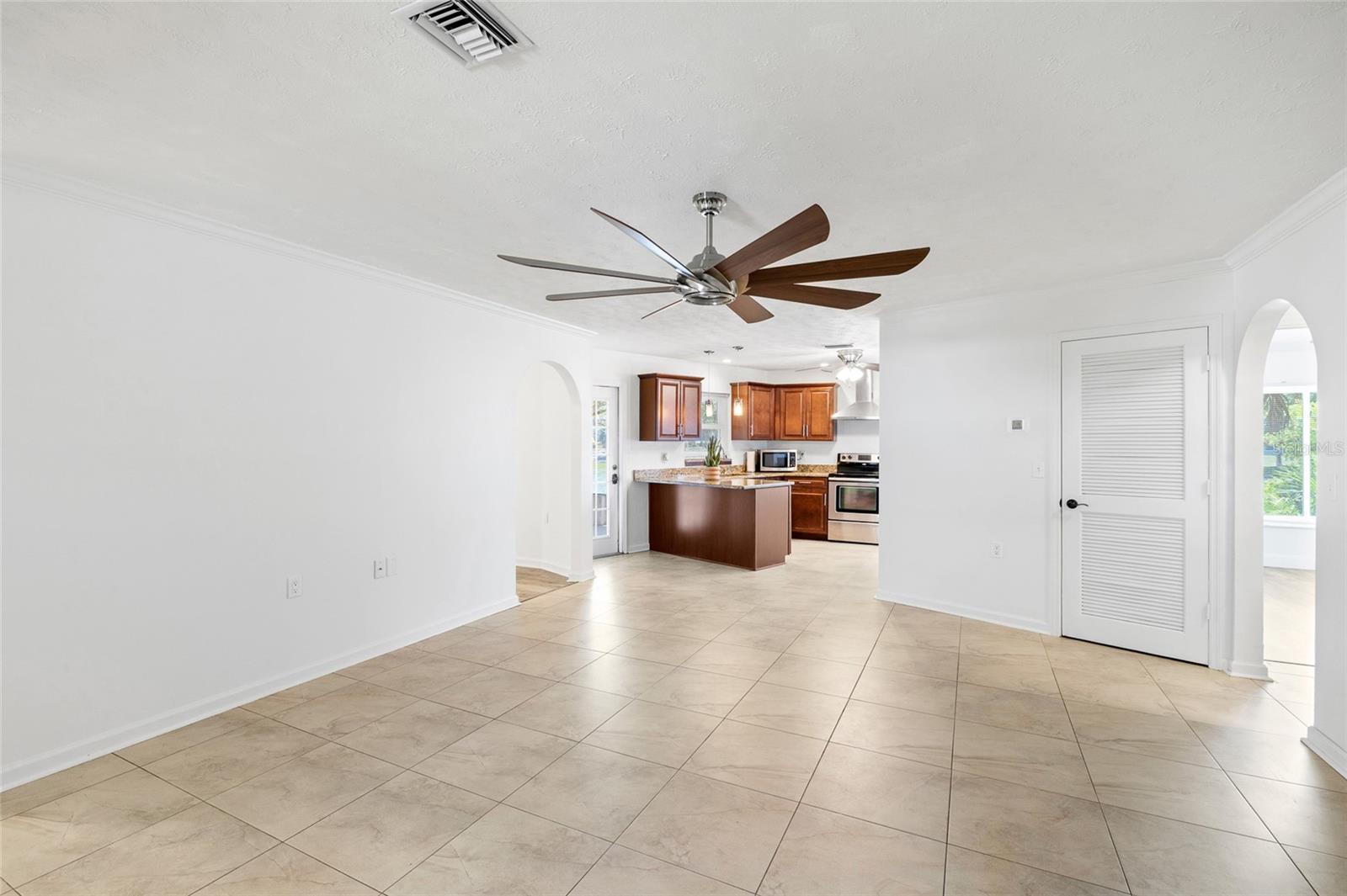 7415 LAKE FOREST CIR, PORT RICHEY, FL, 34668