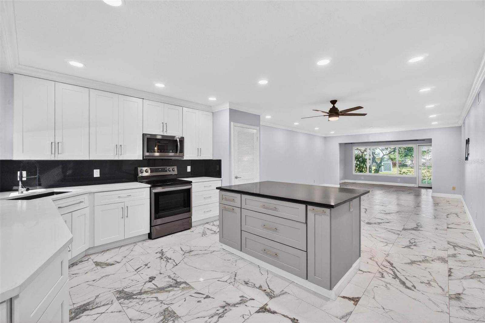 2284 SPANISH DR #6, CLEARWATER, FL, 33763