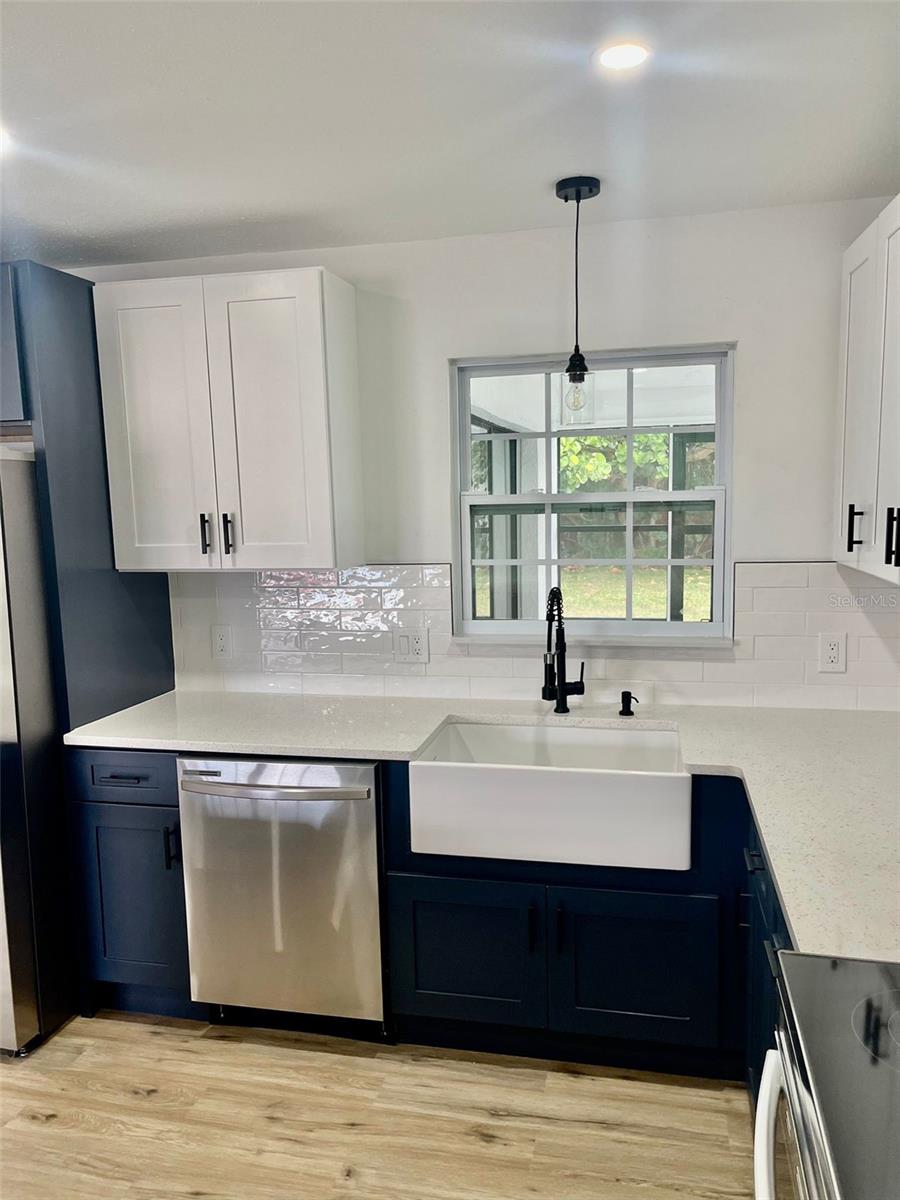 13556 ROMFORD AVE, PORT CHARLOTTE, FL, 33981