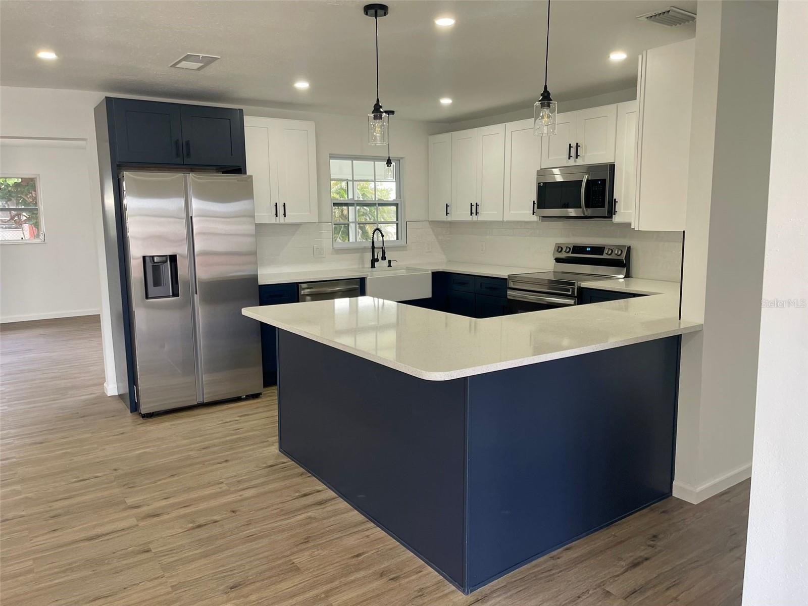 13556 ROMFORD AVE, PORT CHARLOTTE, FL, 33981