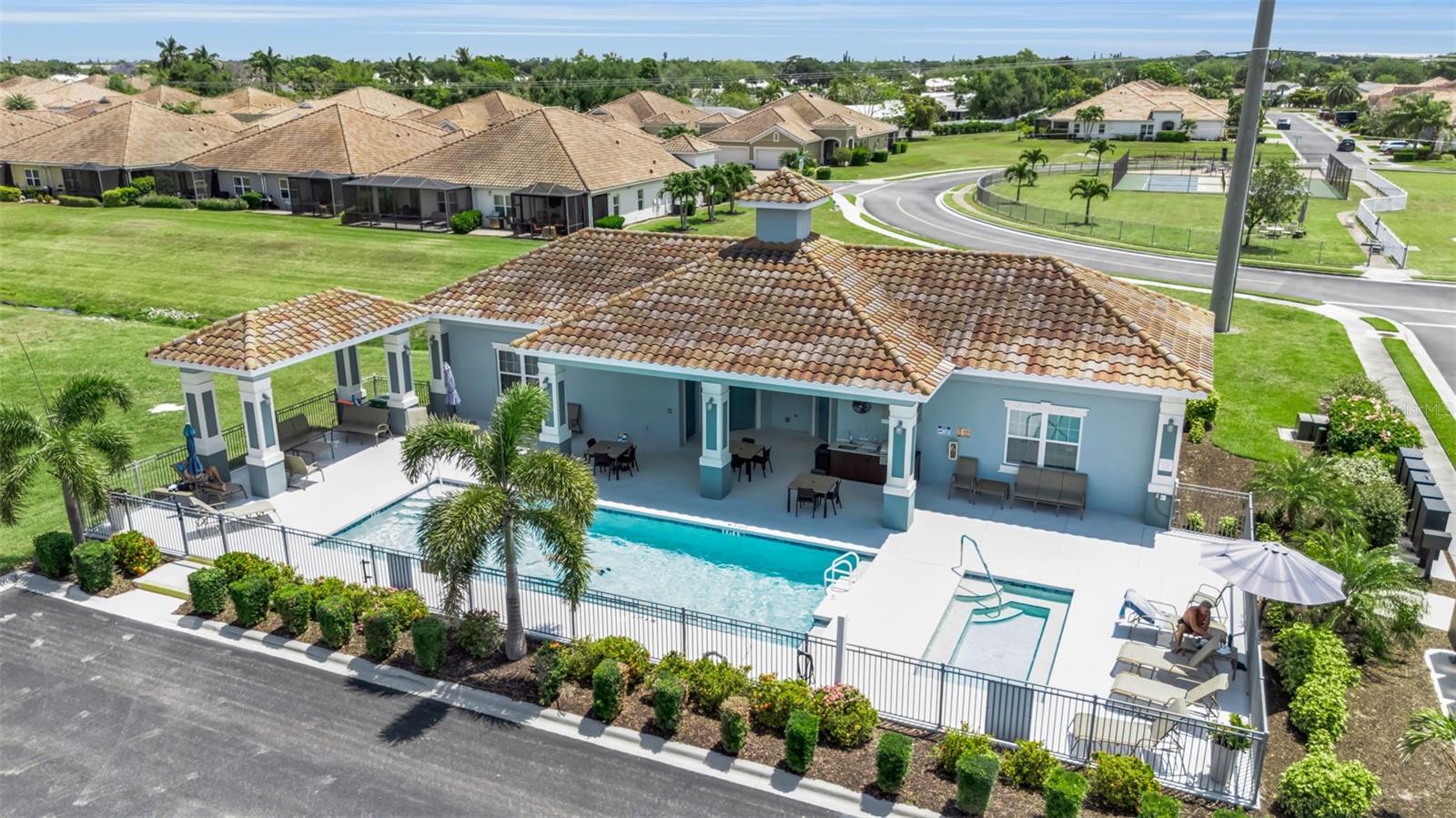 7004 VISTA BELLA DR, BRADENTON, FL, 34209