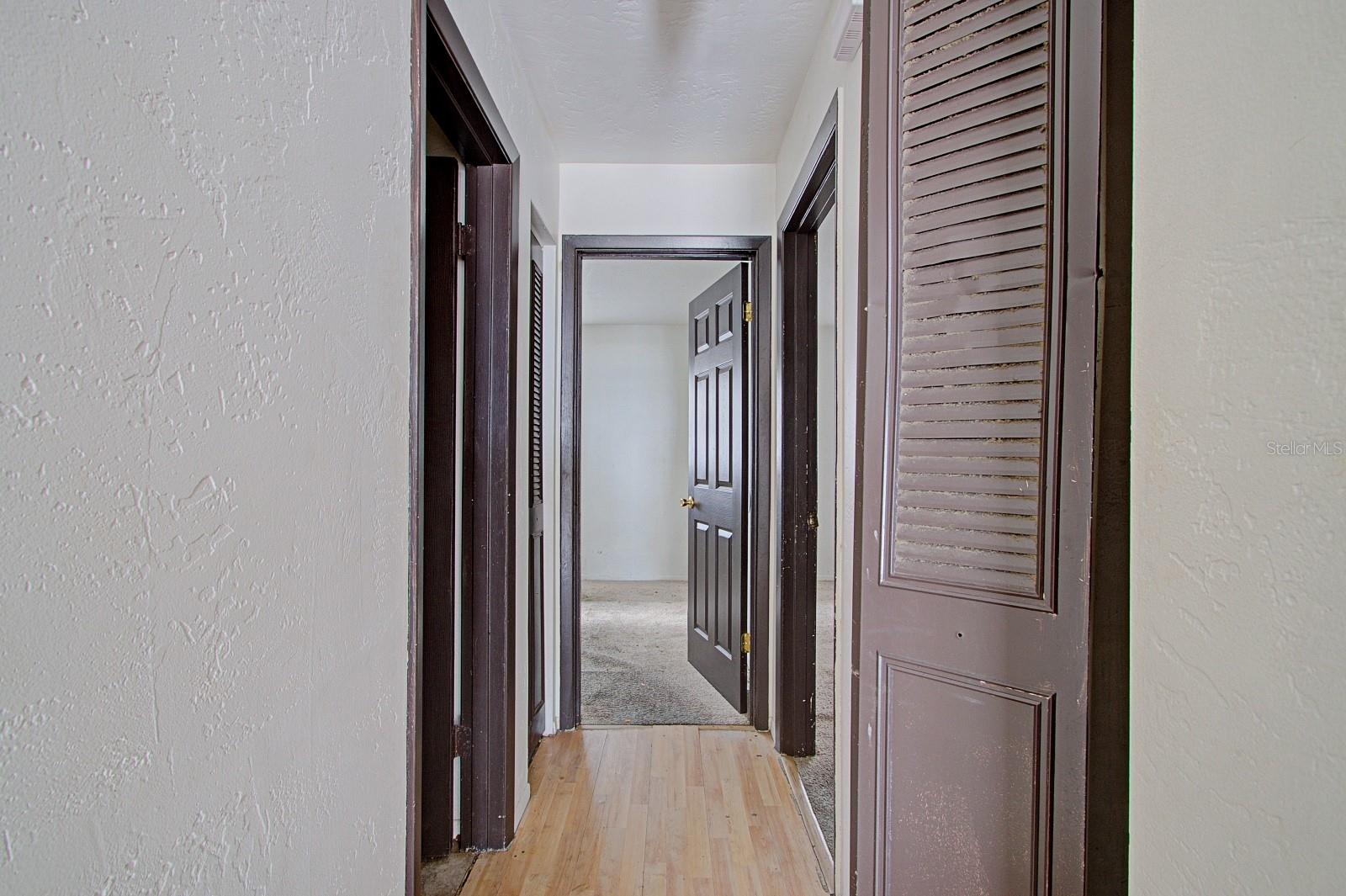 830 N CLAKE ST, DELAND, FL, 32724