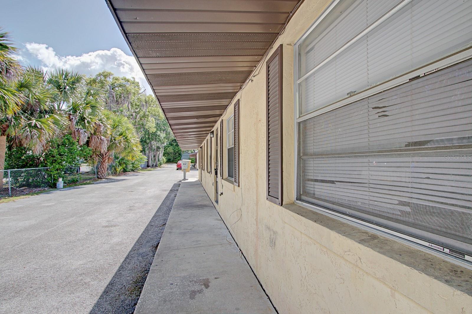 830 N CLAKE ST, DELAND, FL, 32724