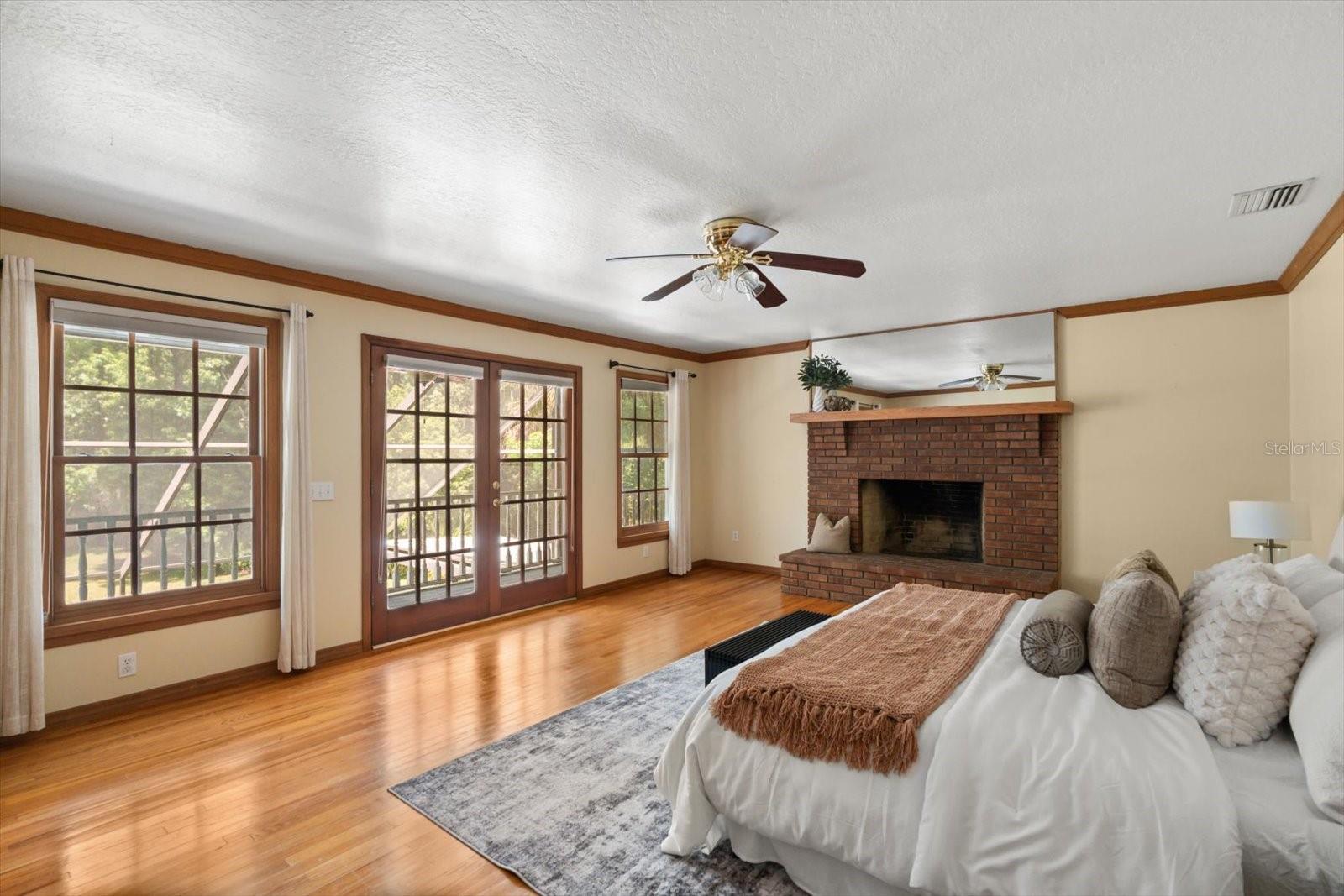 216 WOODS TRL, SANFORD, FL, 32771