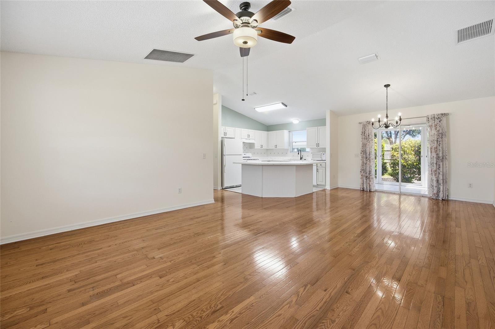 17705 SE 93RD HAWTHORNE AVE, THE VILLAGES, FL, 32162