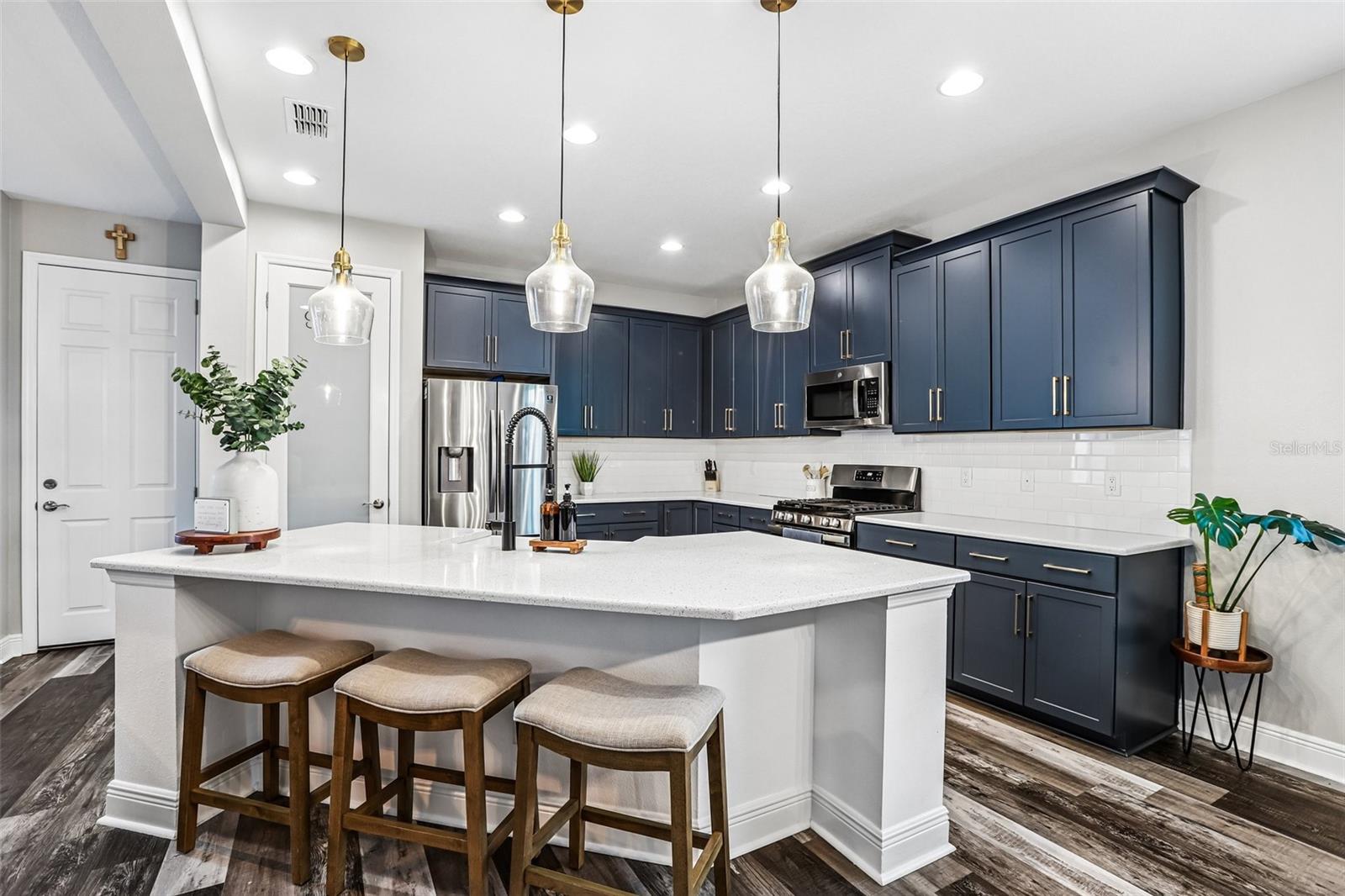 3998 NIGHT STAR TRL, ODESSA, FL, 33556