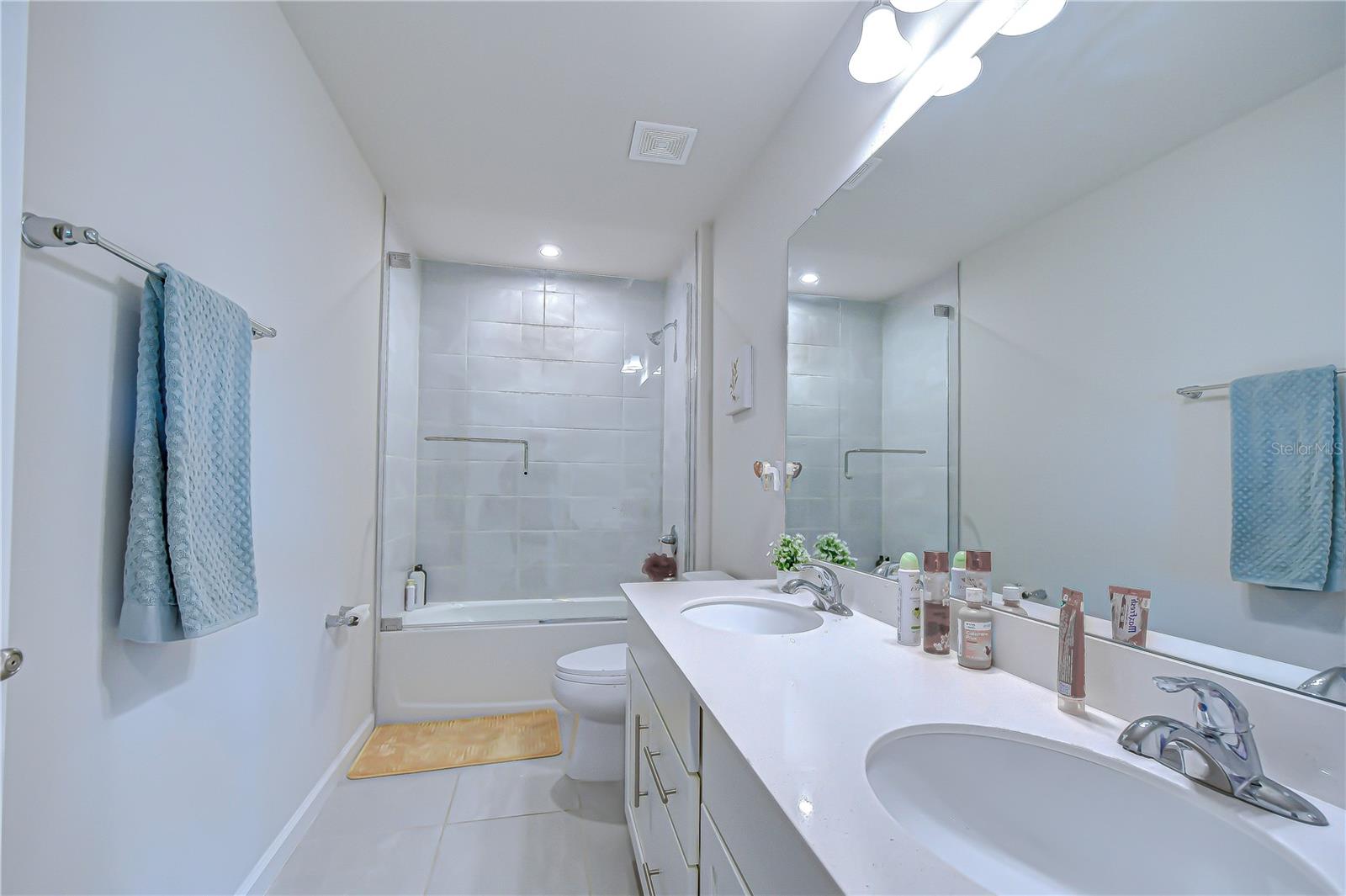 10422 GLIDING EAGLE WAY, LAND O LAKES, FL, 34638