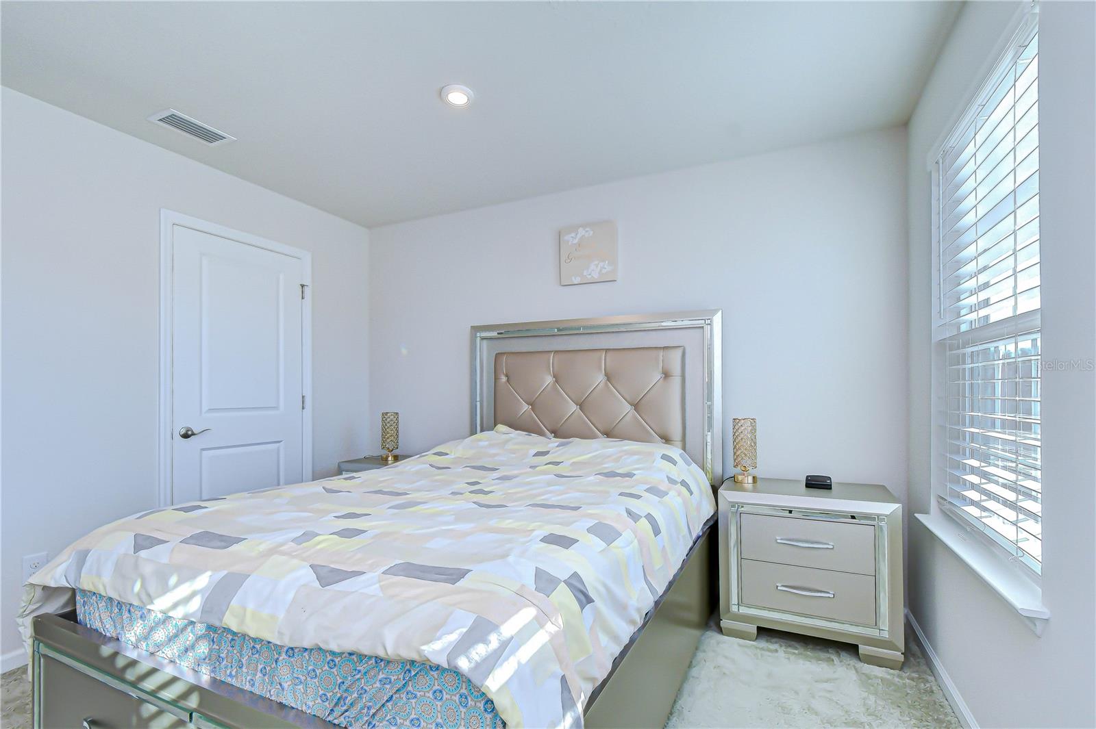 10422 GLIDING EAGLE WAY, LAND O LAKES, FL, 34638
