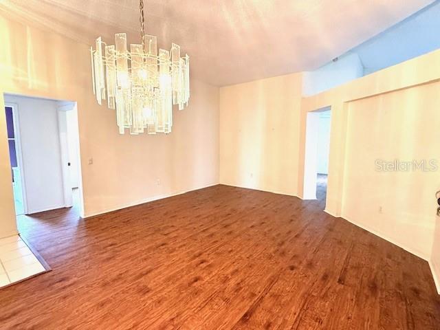 10105 CHARLESTON CORNER RD, TAMPA, FL, 33635