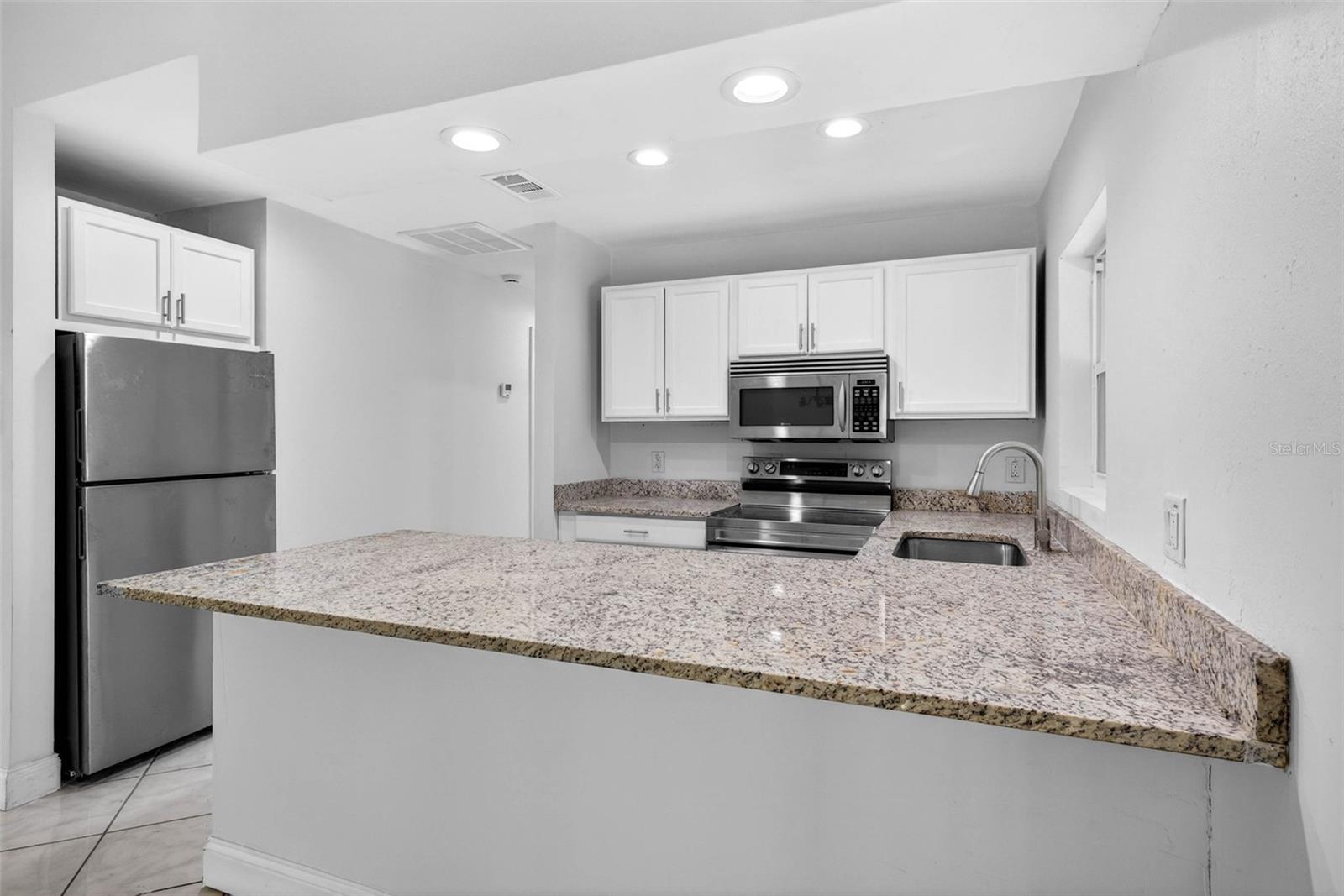 8076 WOODEN DR, SPRING HILL, FL, 34606