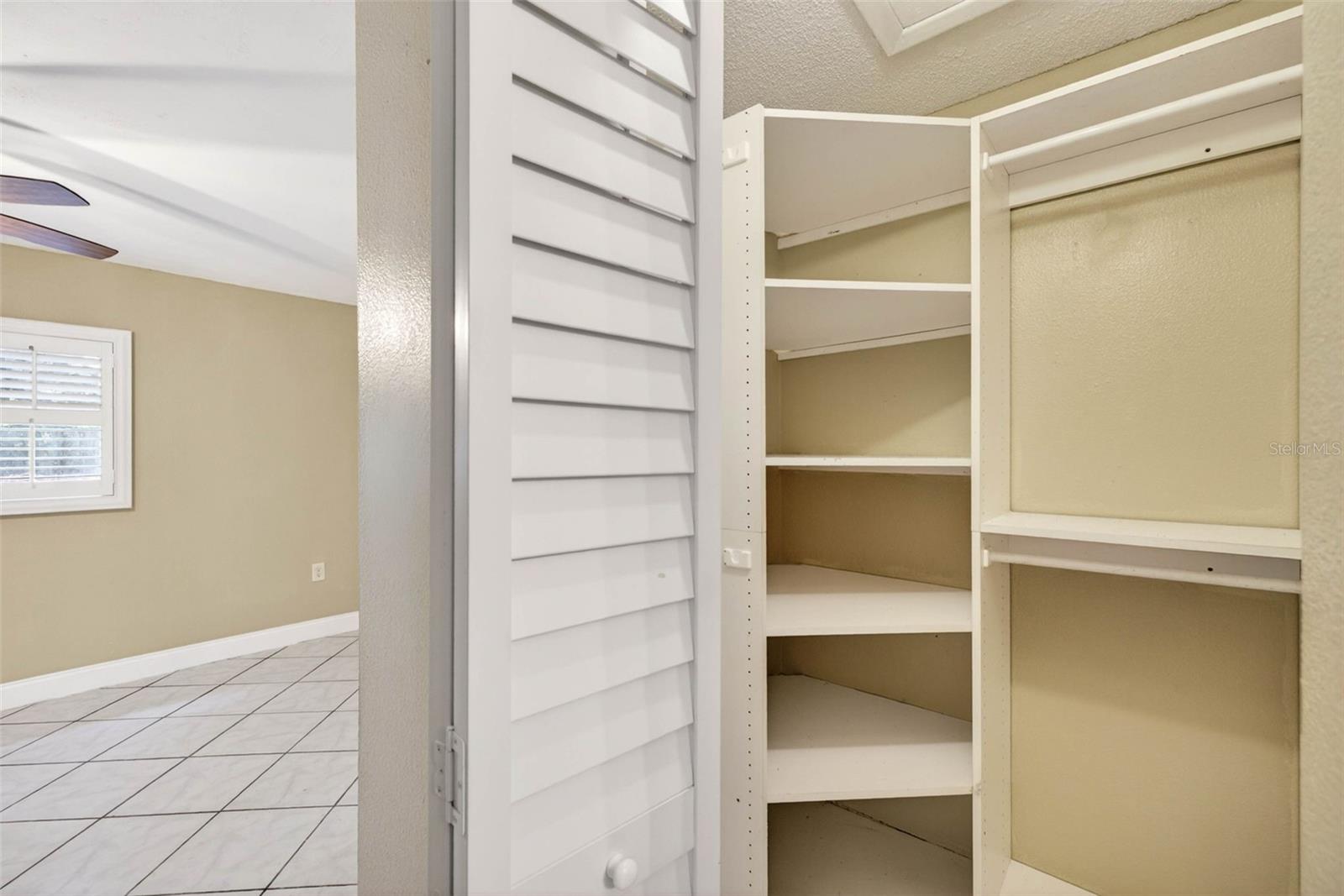 8076 WOODEN DR, SPRING HILL, FL, 34606