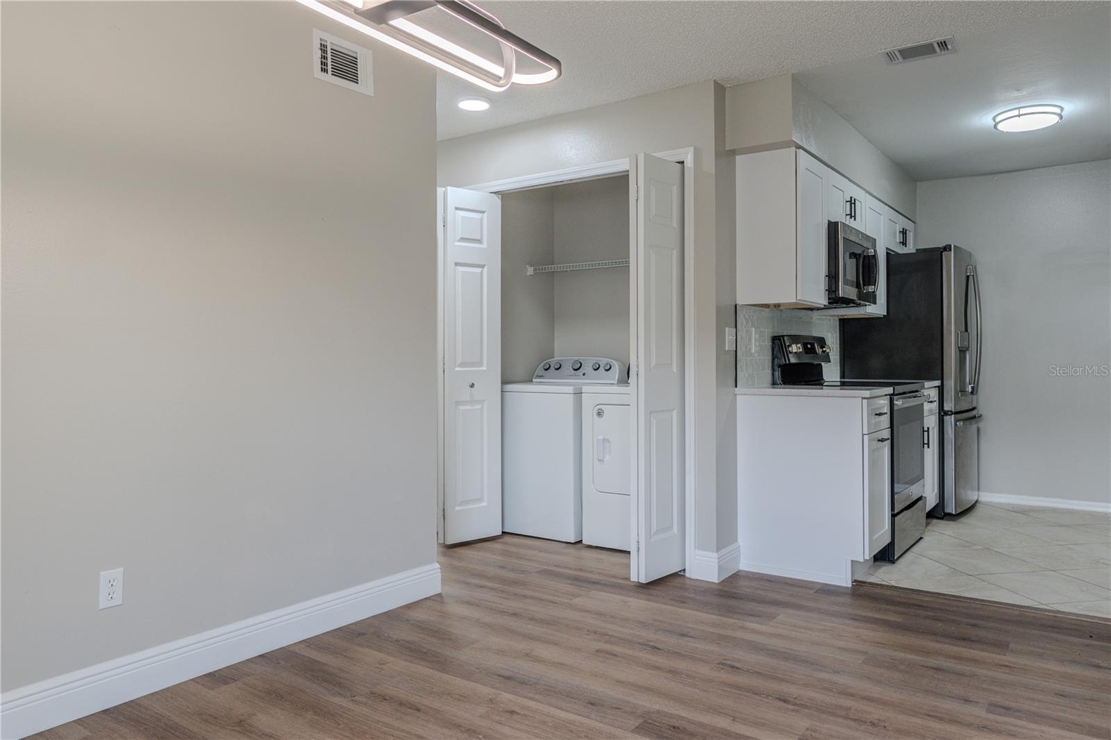 5004 LAGUNA BAY CIR #48, KISSIMMEE, FL, 34746