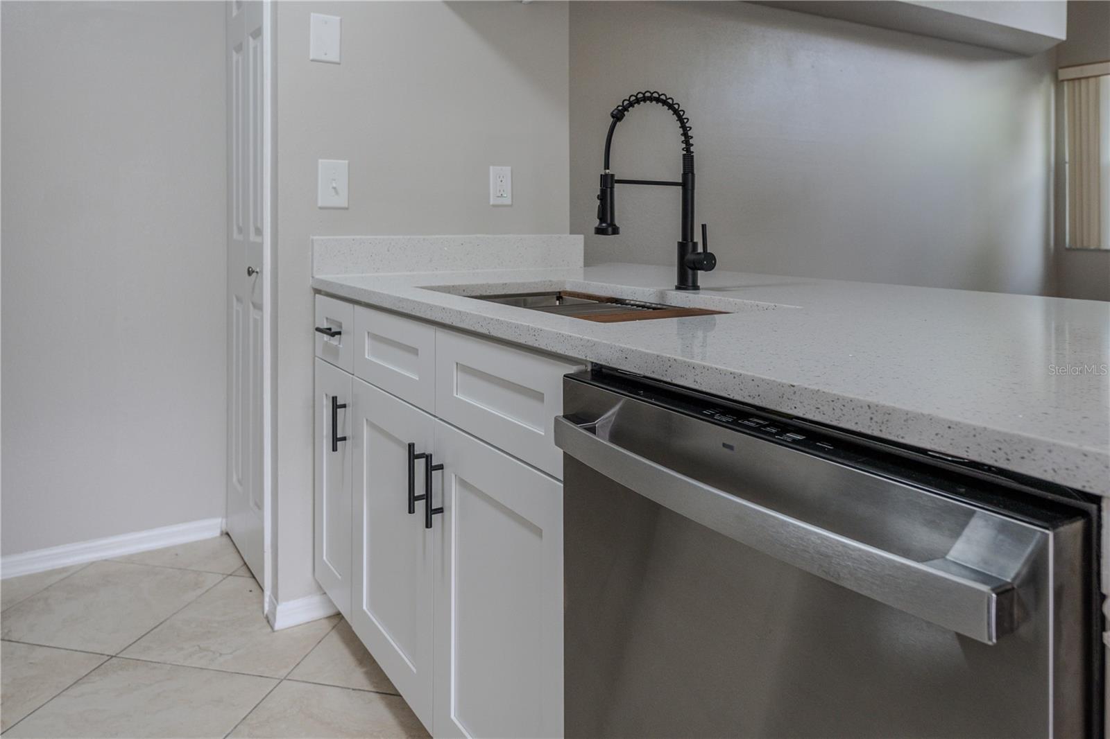 5004 LAGUNA BAY CIR #48, KISSIMMEE, FL, 34746