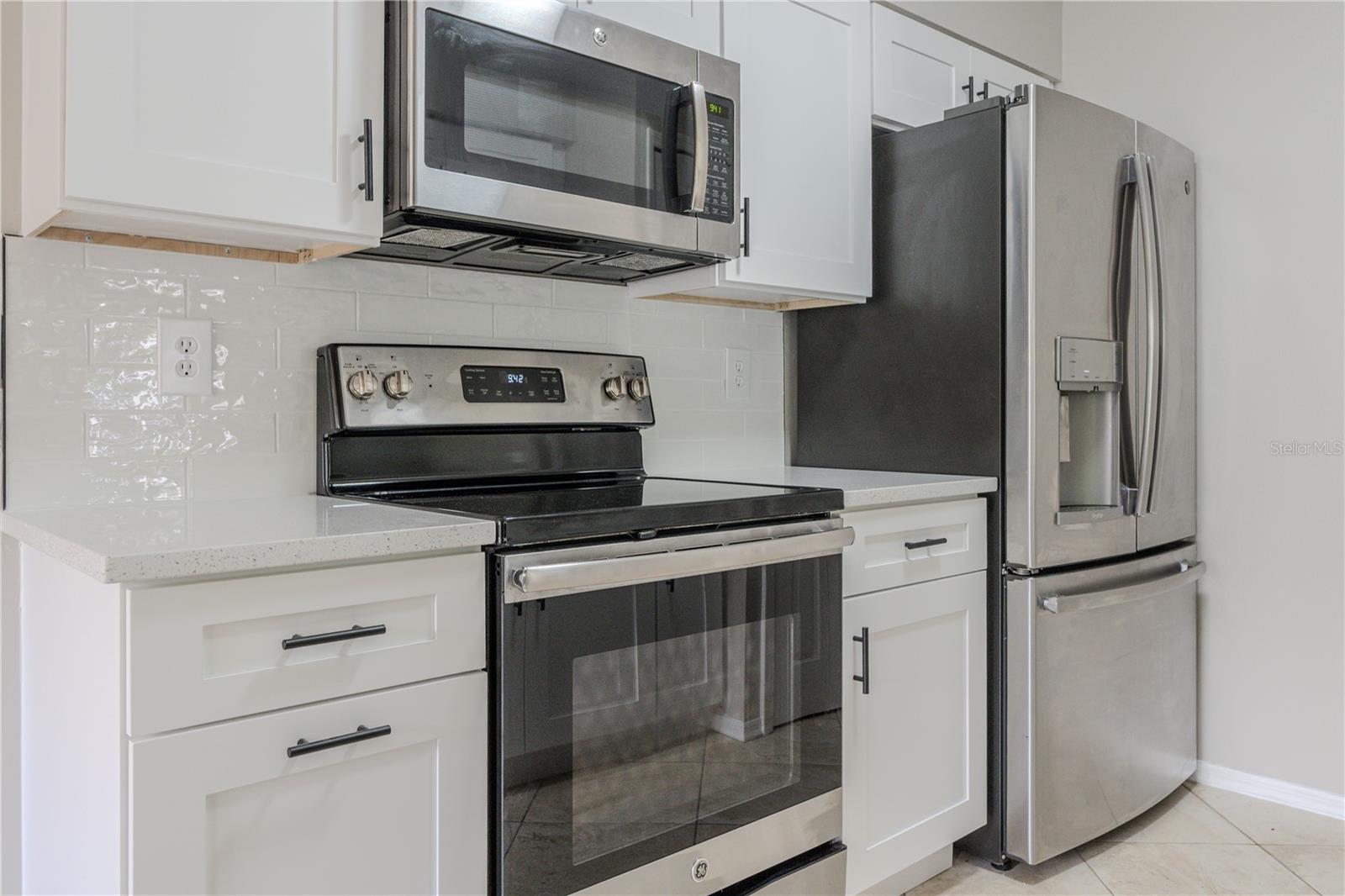 5004 LAGUNA BAY CIR #48, KISSIMMEE, FL, 34746