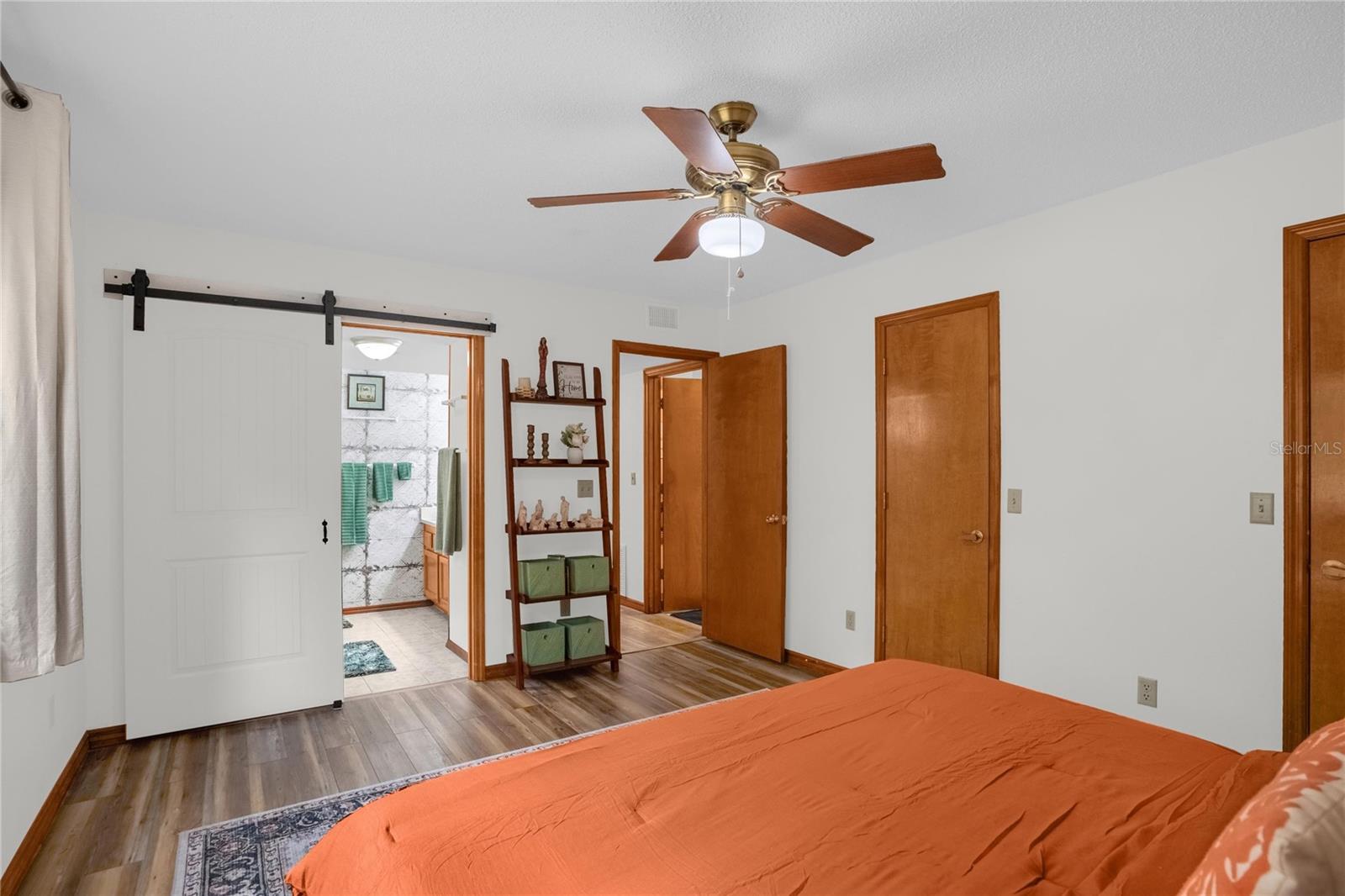 825 MELLOWOOD AVE, ORLANDO, FL, 32825