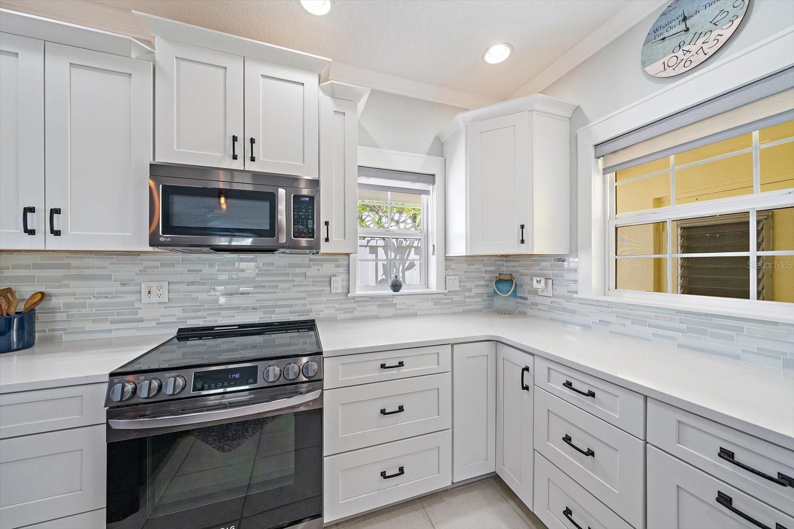 5940 DRIFTWOOD AVE #15, SARASOTA, FL, 34231