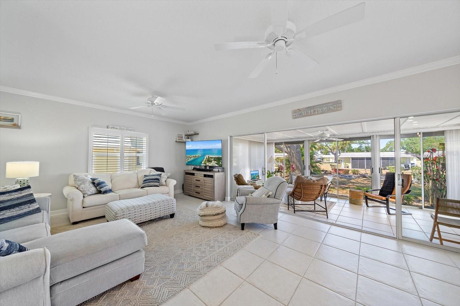5940 DRIFTWOOD AVE #15, SARASOTA, FL, 34231