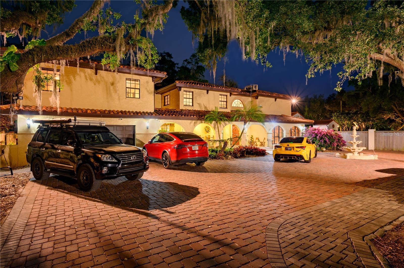 12103 BRIGHTWATER BLVD, TEMPLE TERRACE, FL, 33617