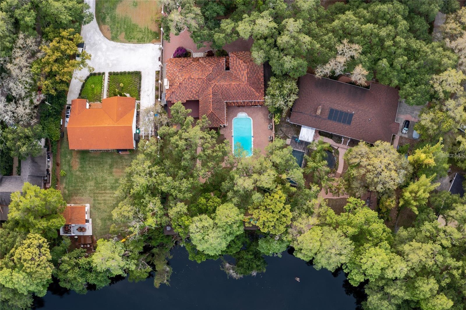 12103 BRIGHTWATER BLVD, TEMPLE TERRACE, FL, 33617