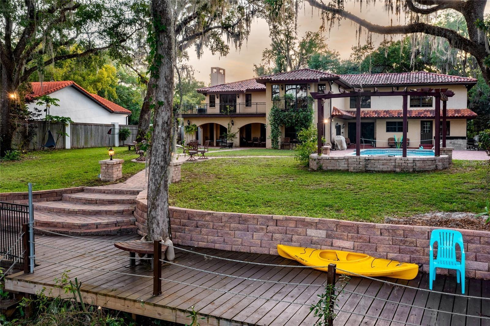 12103 BRIGHTWATER BLVD, TEMPLE TERRACE, FL, 33617