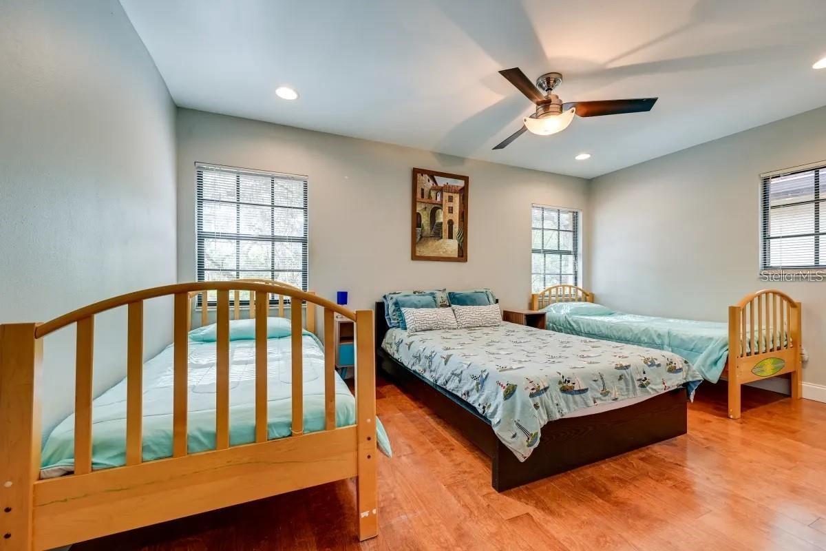 12103 BRIGHTWATER BLVD, TEMPLE TERRACE, FL, 33617