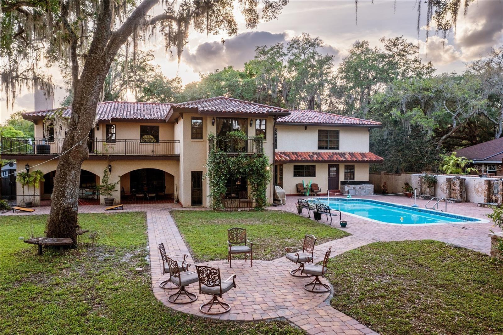 12103 BRIGHTWATER BLVD, TEMPLE TERRACE, FL, 33617