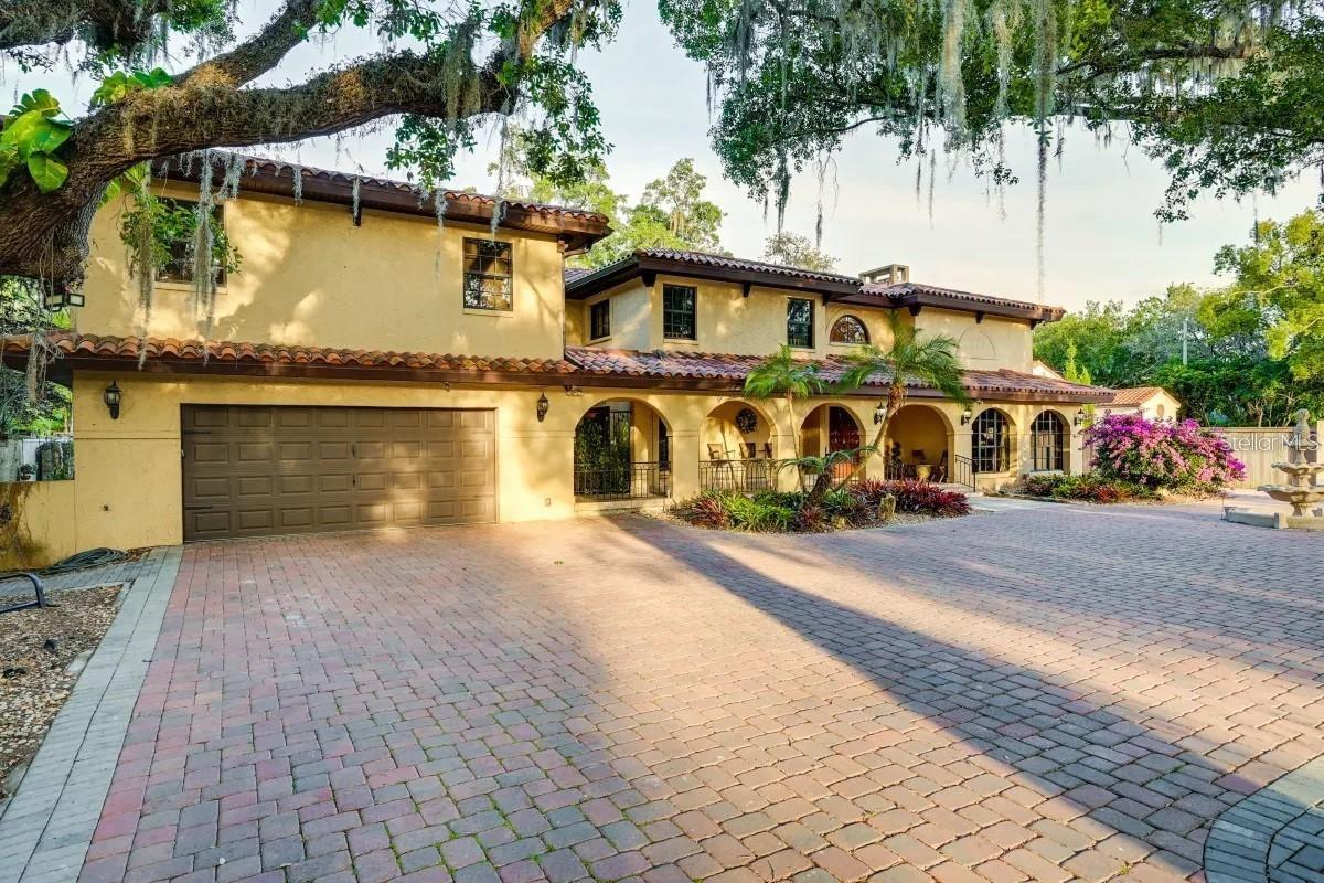 12103 BRIGHTWATER BLVD, TEMPLE TERRACE, FL, 33617