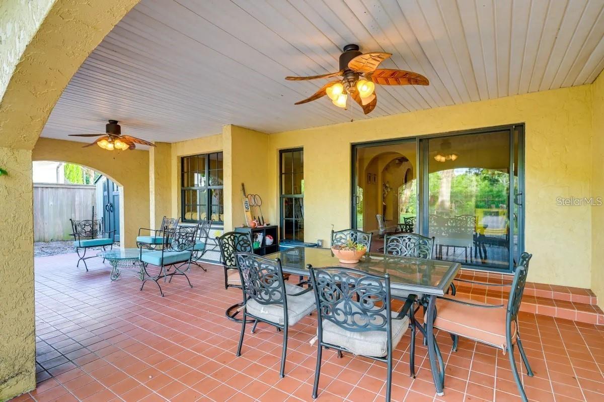12103 BRIGHTWATER BLVD, TEMPLE TERRACE, FL, 33617