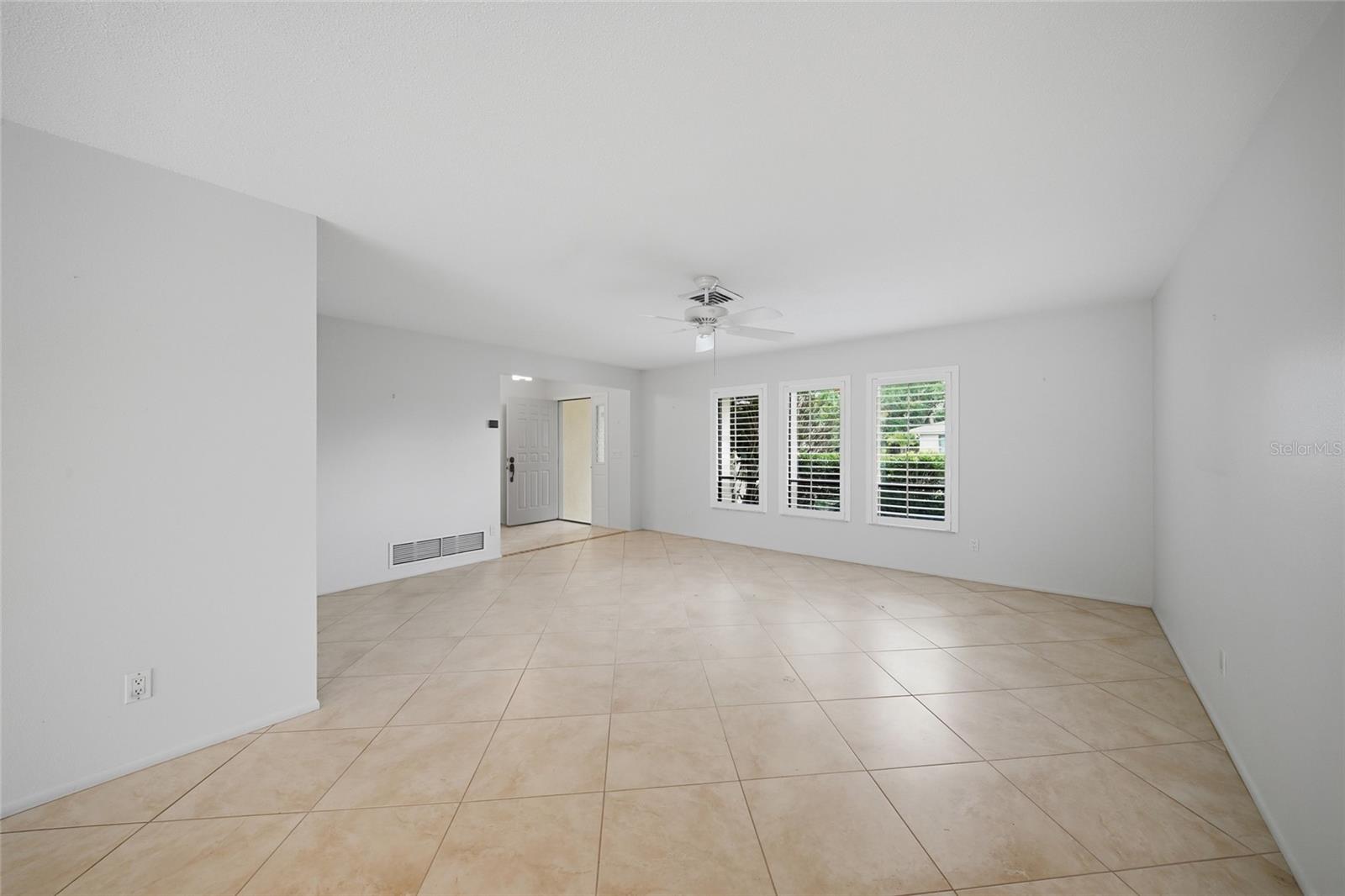 450 RUBENS DR E, NOKOMIS, FL, 34275
