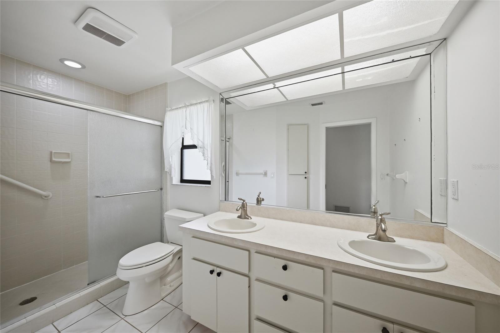 450 RUBENS DR E, NOKOMIS, FL, 34275
